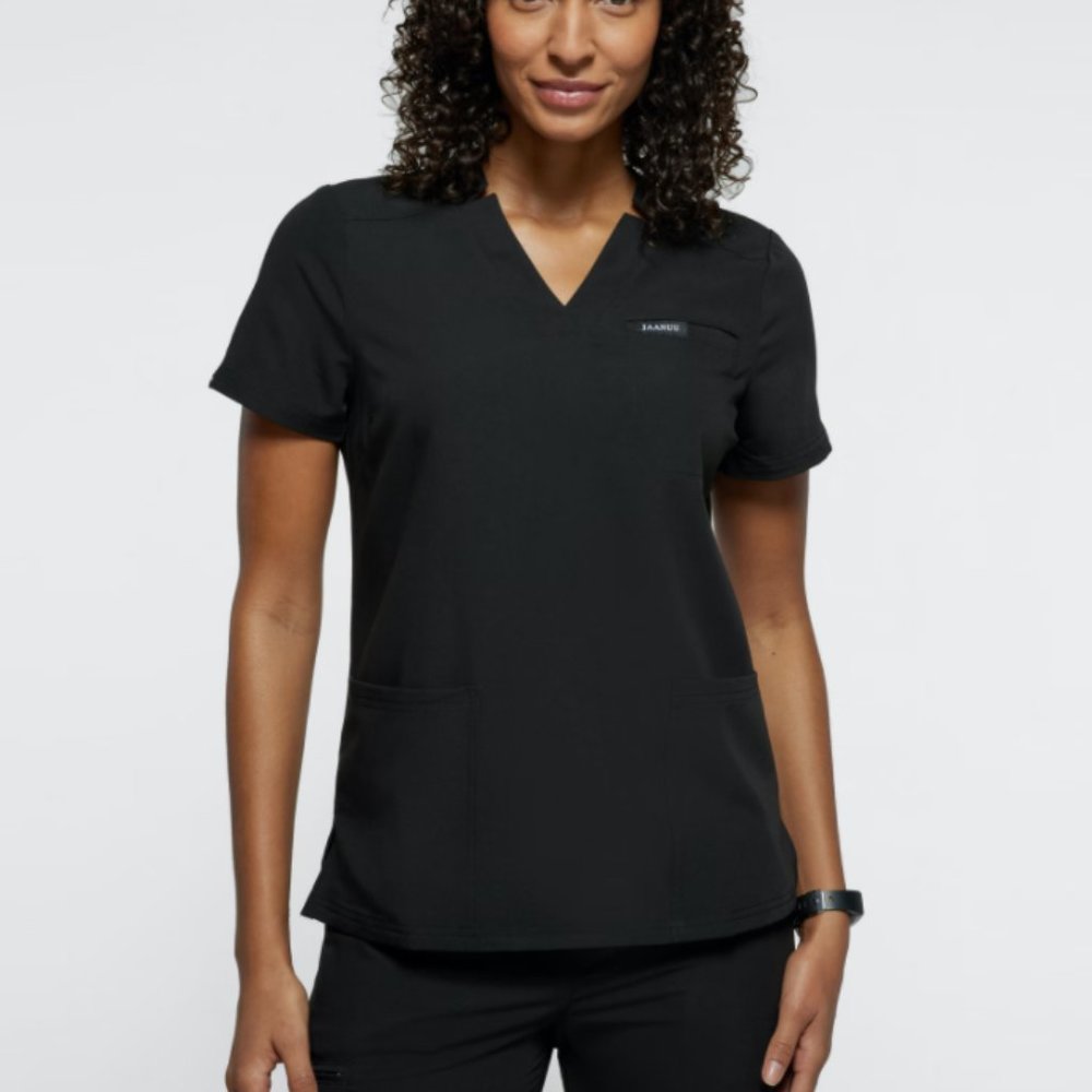 Jaanu Women's Relaxed 3-Pocket Scrub Top